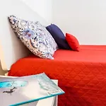 Apartman Gaimaro' A 50 M Dalla *