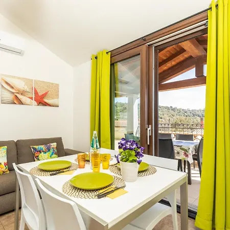 Gaimaro' A 50 M Dalla Apartment Àrbatax