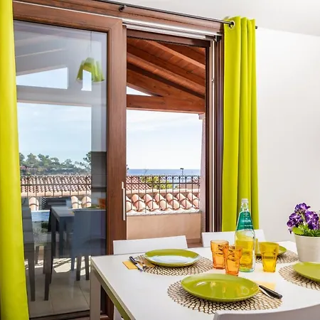 Appartement Gaimaro' A 50 M Dalla *