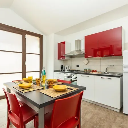 Gaimaro' A 50 M Dalla Apartment Àrbatax