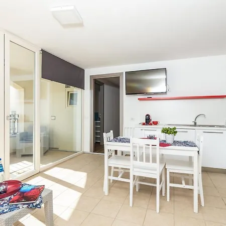Appartement Gaimaro' A 50 M Dalla