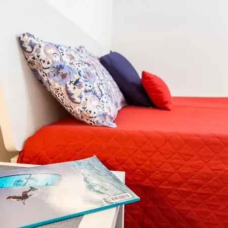 Apartment Gaimaro' A 50 M Dalla *