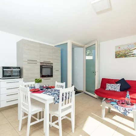 Apartment Gaimaro' A 50 M Dalla Àrbatax