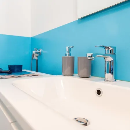 Gaimaro' A 50 M Dalla Appartement