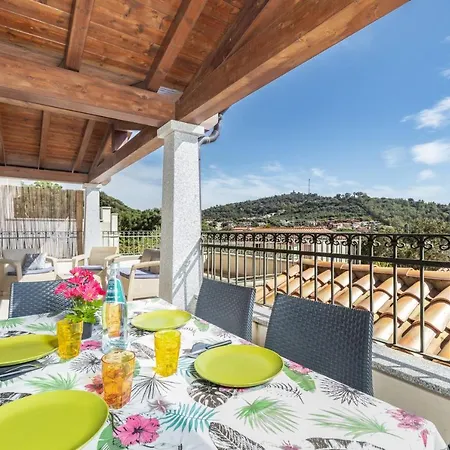 Appartement Gaimaro' A 50 M Dalla Àrbatax