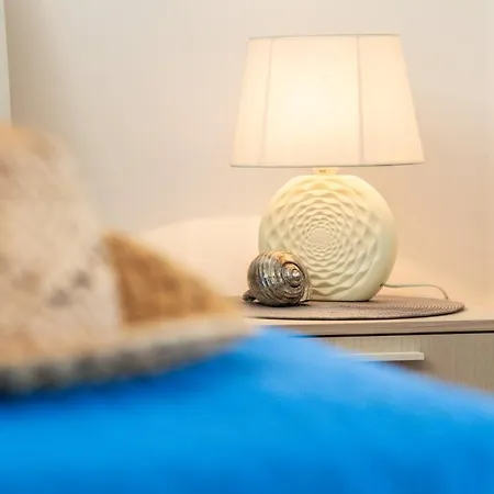 Appartement Gaimaro' A 50 M Dalla *