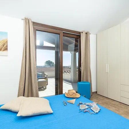 Apartment Gaimaro' A 50 M Dalla Àrbatax