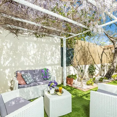 Appartement Gaimaro' A 50 M Dalla Àrbatax
